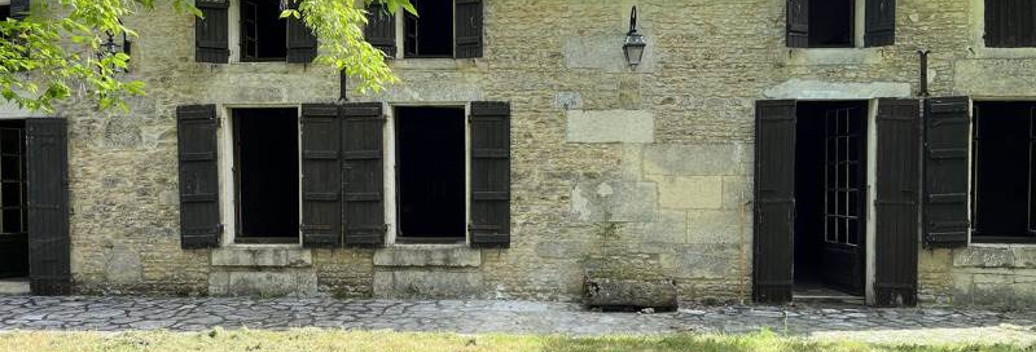 Maison 5 Pièces 209 m² à vendre à Migron (17770)
