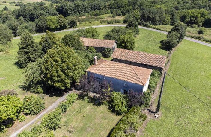 Ferme (tte) de 3 pièces principales — photo 2