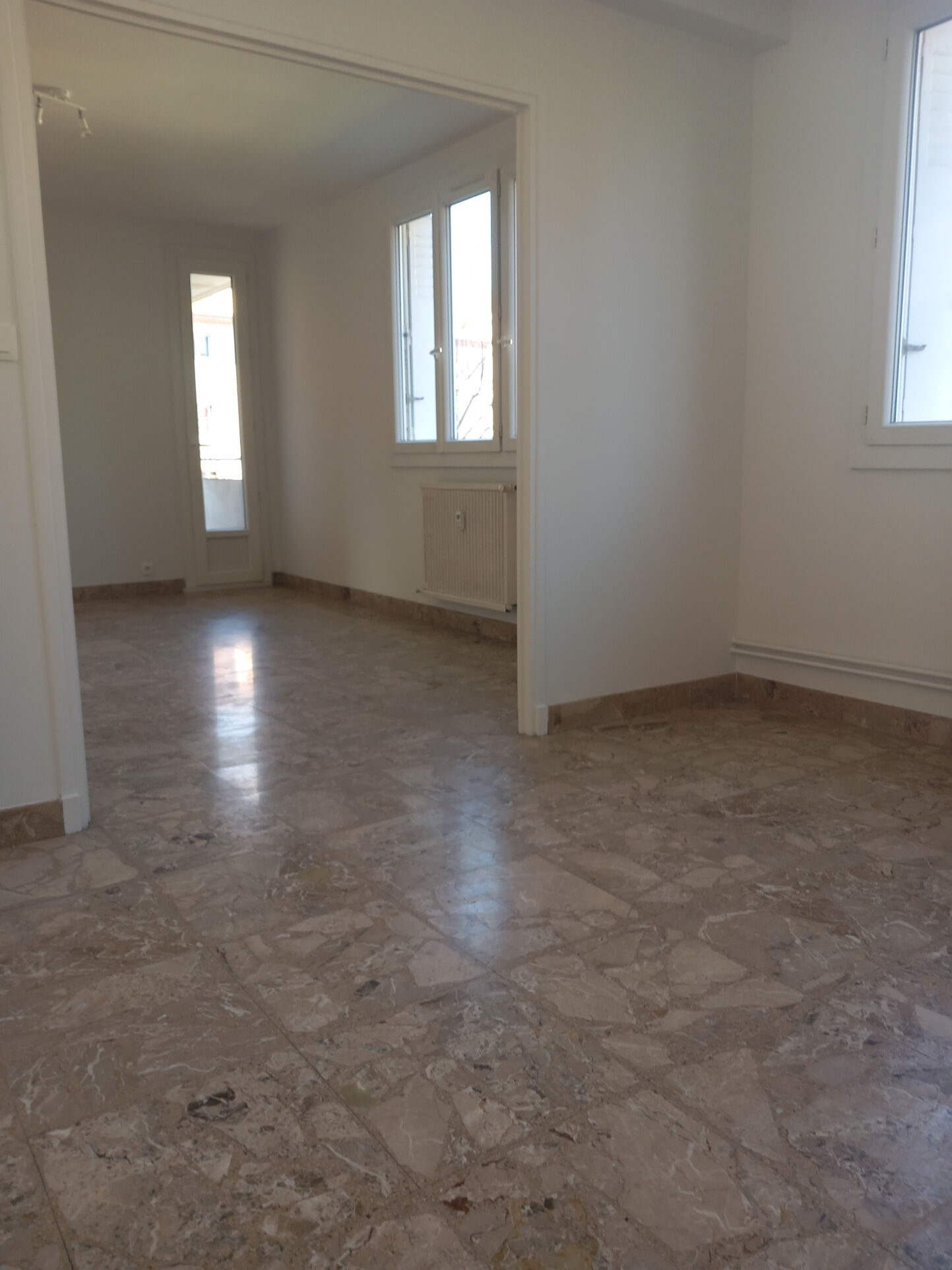 Appartement  T4 à louer Aubenas 07200