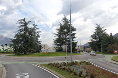Garage  36000 €