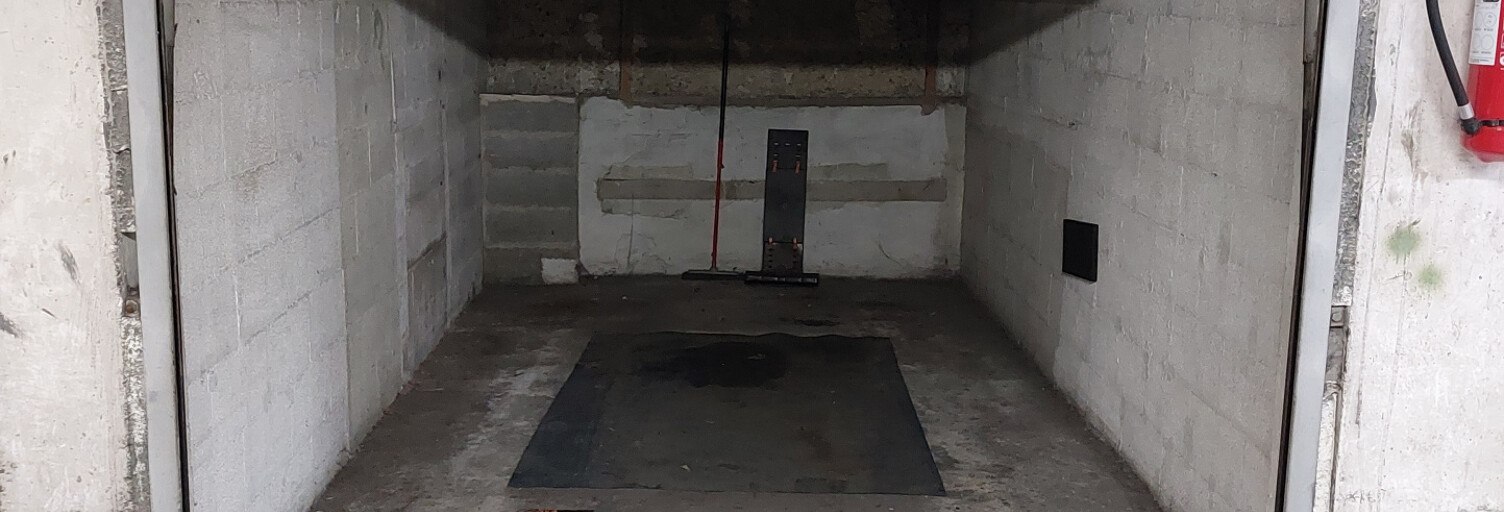 Garage  12 m² à vendre à Nice (06300)
