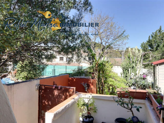Appartement T3 avec jardin   Emplacement idéal à La Ciotat — photo du bien