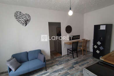 Appartement 3 pièces 750 €