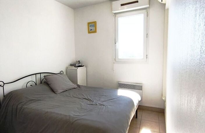 P2 au 5ème et dernier étage exposé sud/ouest.<BR>Vue dégagée avec — photo 2