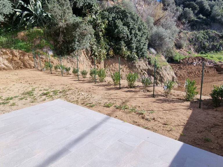 Location T3 avec terrasse et jardinet Bastelicaccia — photo 1