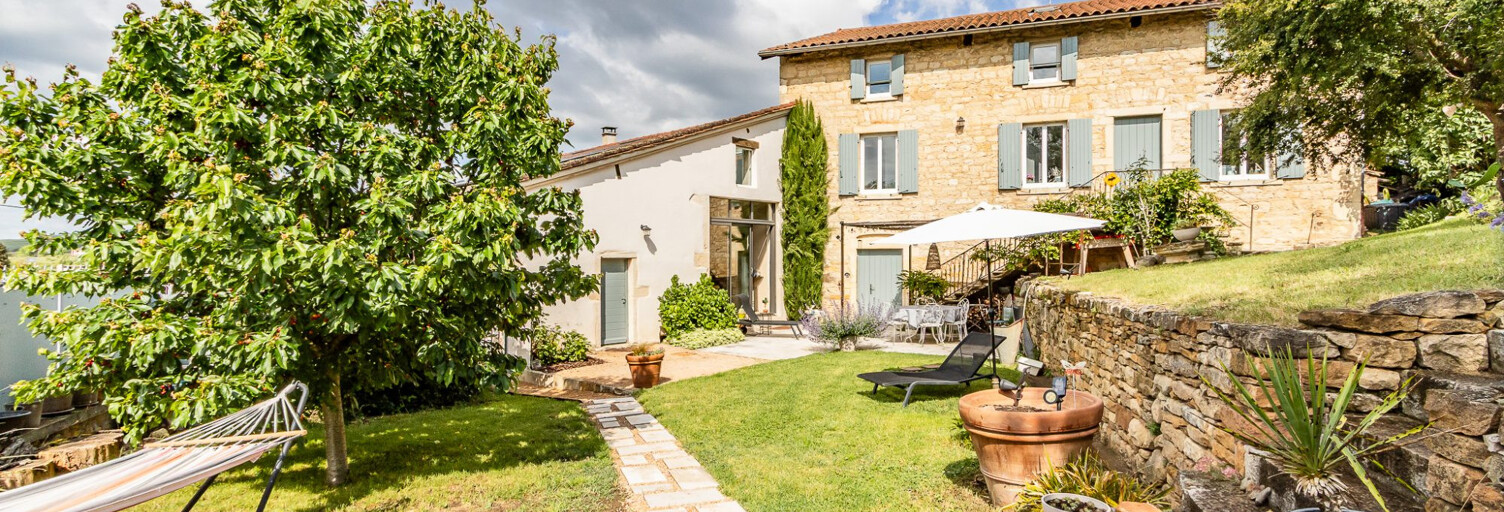 Maison 7 Pièces 275 m² à vendre à Pommiers (69480)