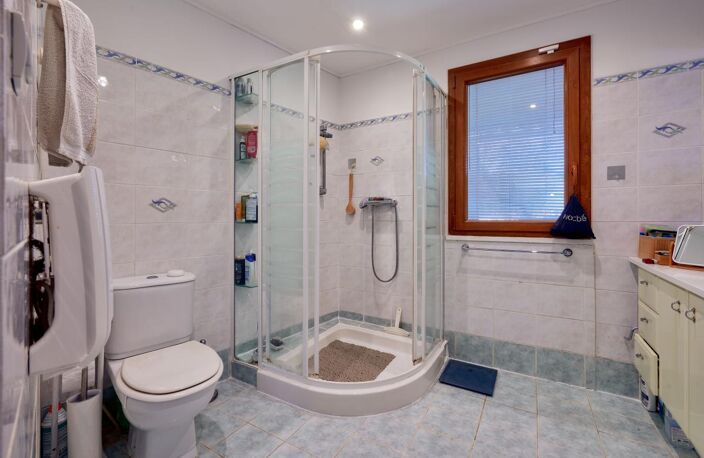 Maison À Vendre A proximité immédiate de Manosque — photo 2