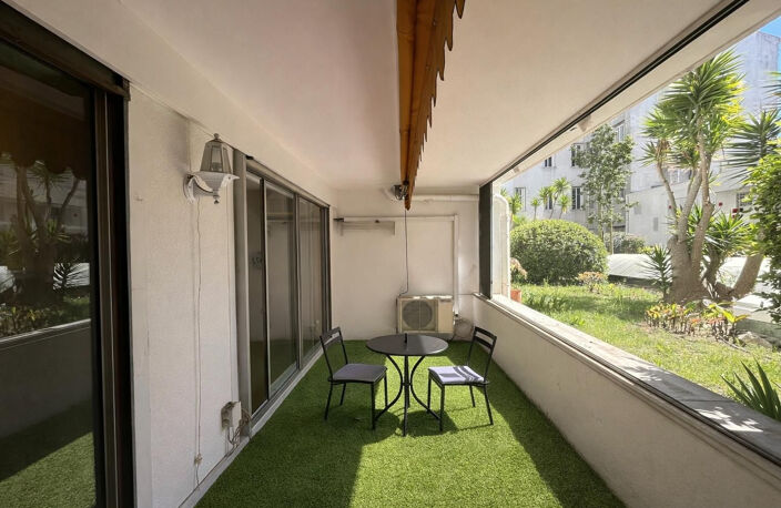 TOULON HAUTE VILLE T3 + TERRASSE — photo 2