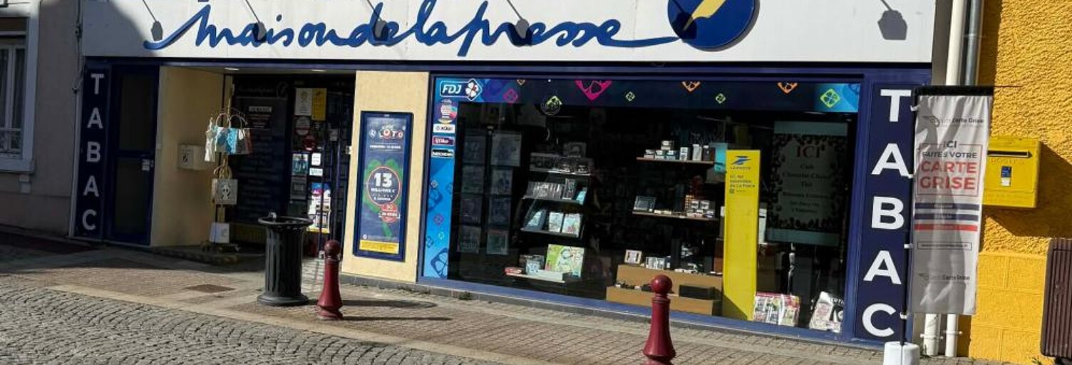 Commerce  100 m² à vendre à Bourbonne-les-Bains (52400)