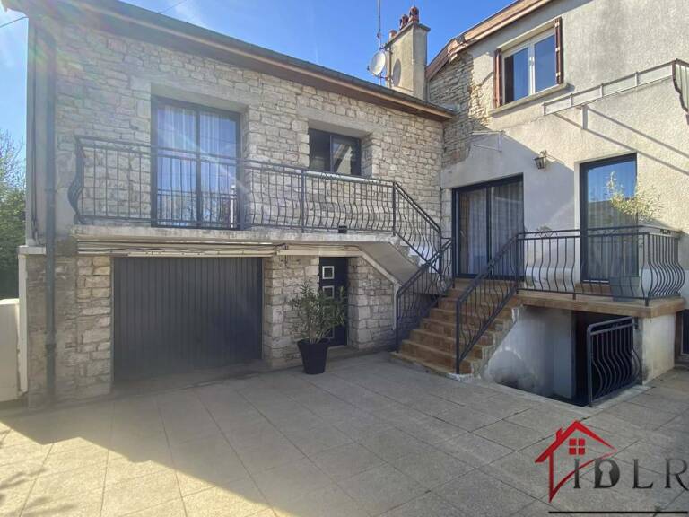 Charmante maison rénovée de 146m2 avec jardin — photo 1