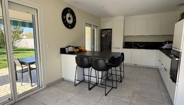 Villa / Maison 4 pièces  à vendre Romans-sur-Isère 26100