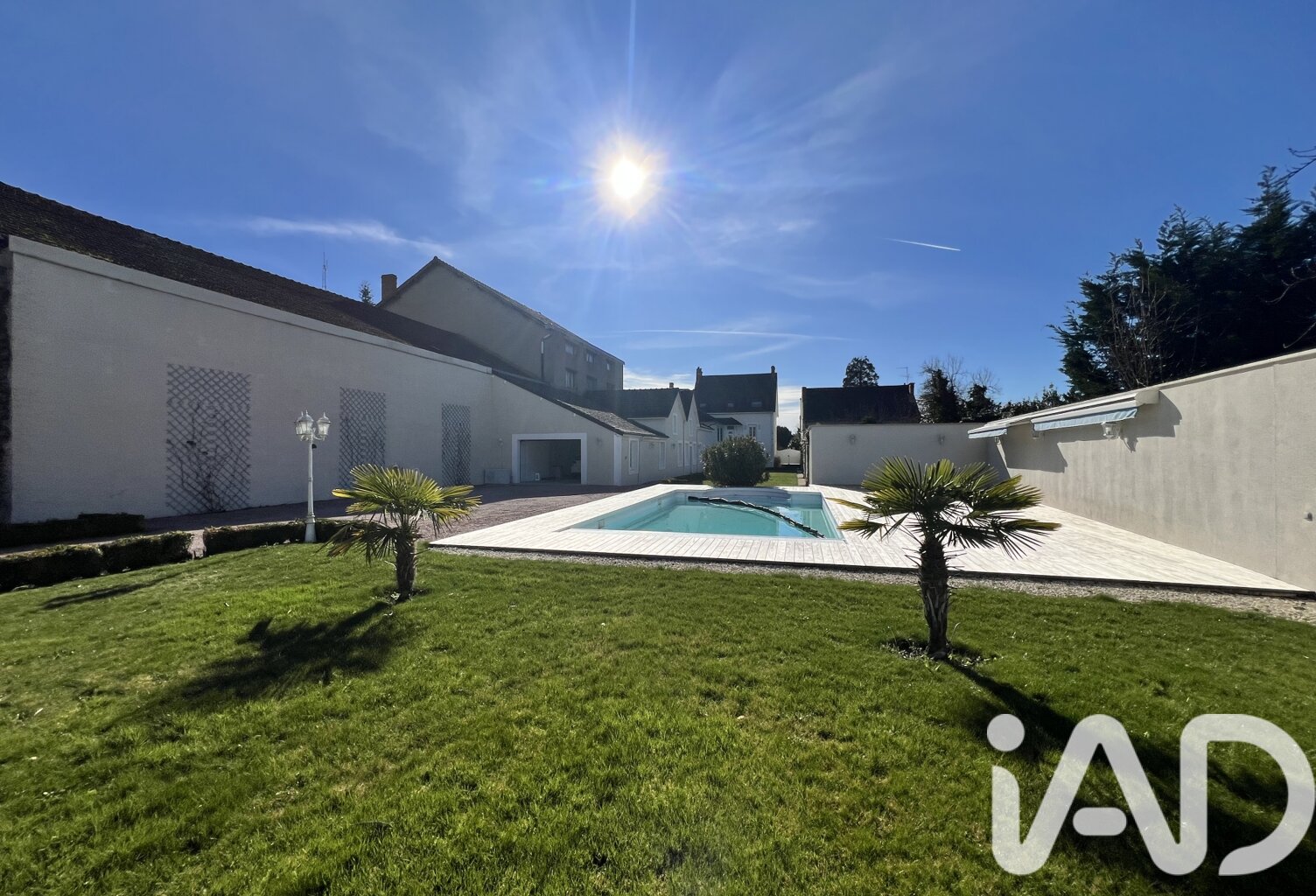 Vente Maison/villa 11 pièces — photo 1