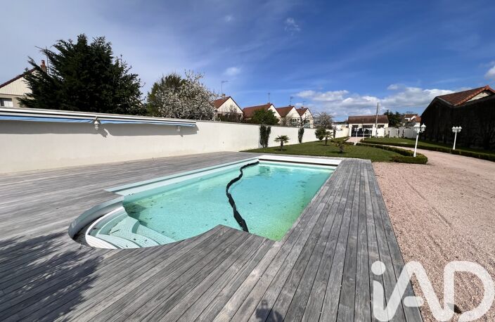 Vente Maison/villa 11 pièces — photo 2