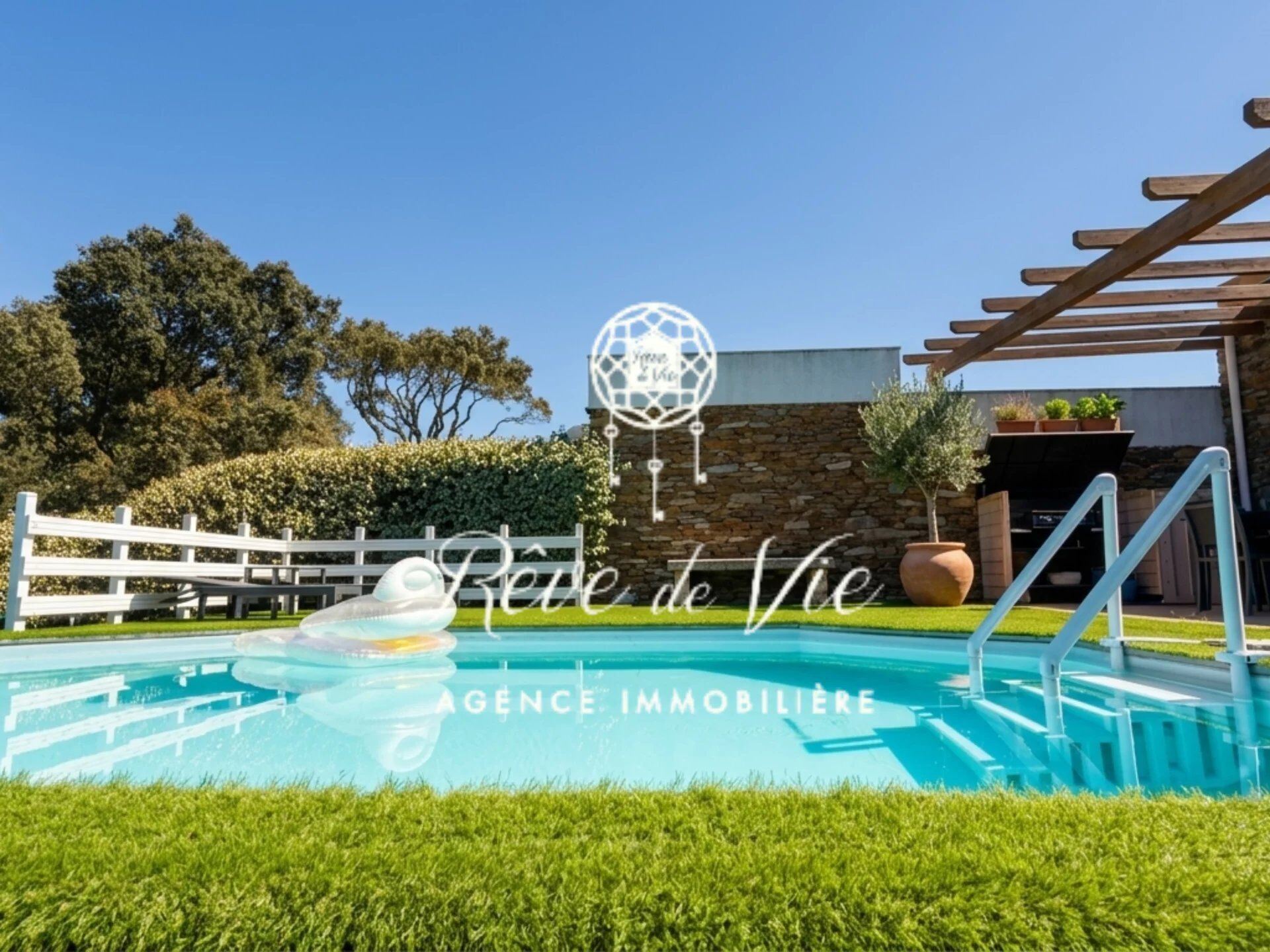 Villa / Maison  T4 à vendre Bormes-les-Mimosas 83230