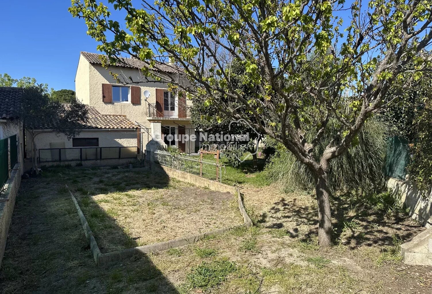 Maison de type T5   Saint Martin de Crau — photo 1