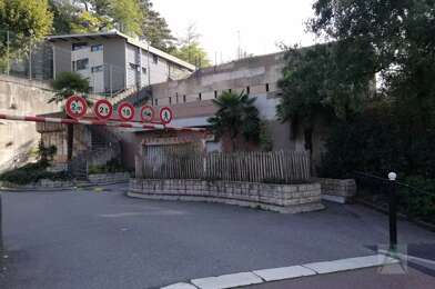 Garage  103 €