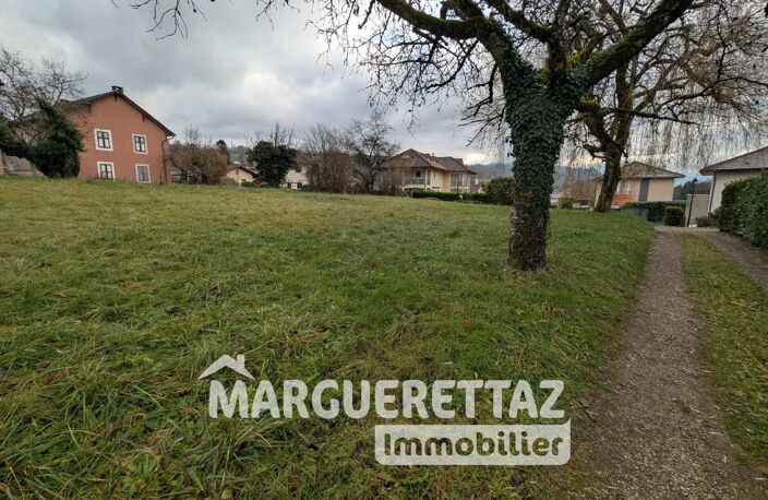 Terrain constructible viabilisé de 647m² — photo 3