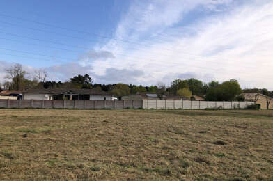 Terrain  234000 €