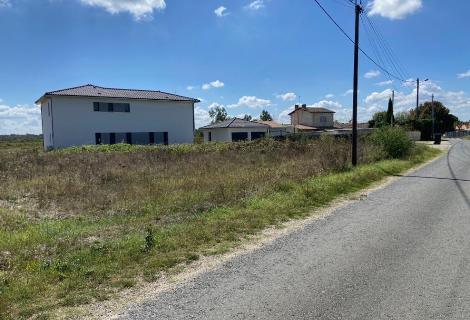 Terrain à bâtir à Bouliac (33270) — photo 1