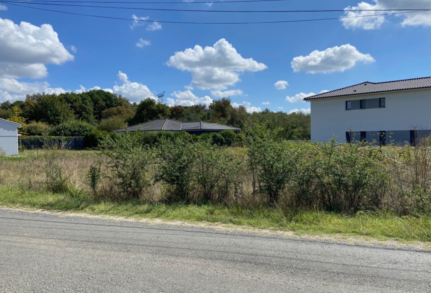 Terrain à bâtir à Le Taillan-Médoc (33320) — photo 1
