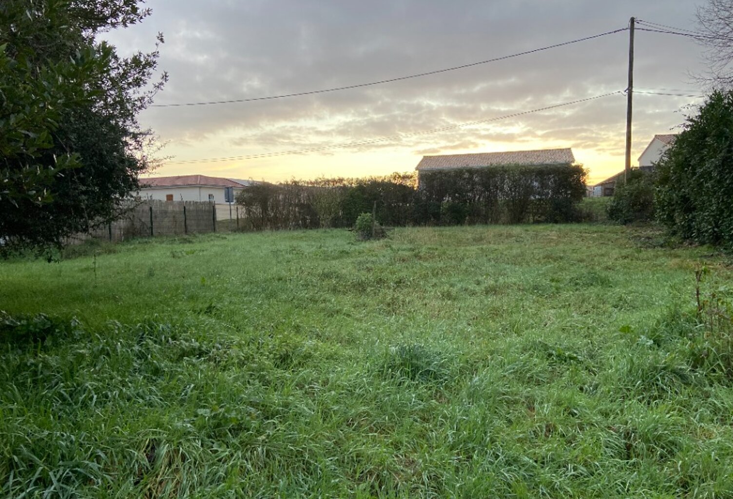 Terrain à bâtir à Seyresse (40180) — photo 1