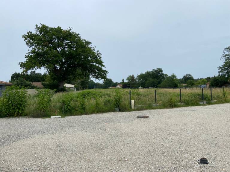 Terrain à bâtir à Hourtin (33990) — photo 1