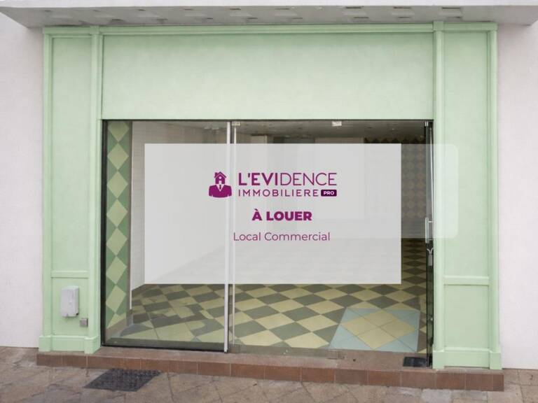 A vendre DAB d'un local commercial équipé de matériel de cuisine, en centre ville — photo 1