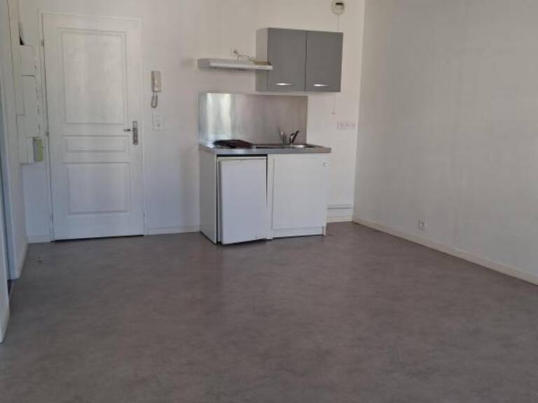 Appartement À Louer — photo 1