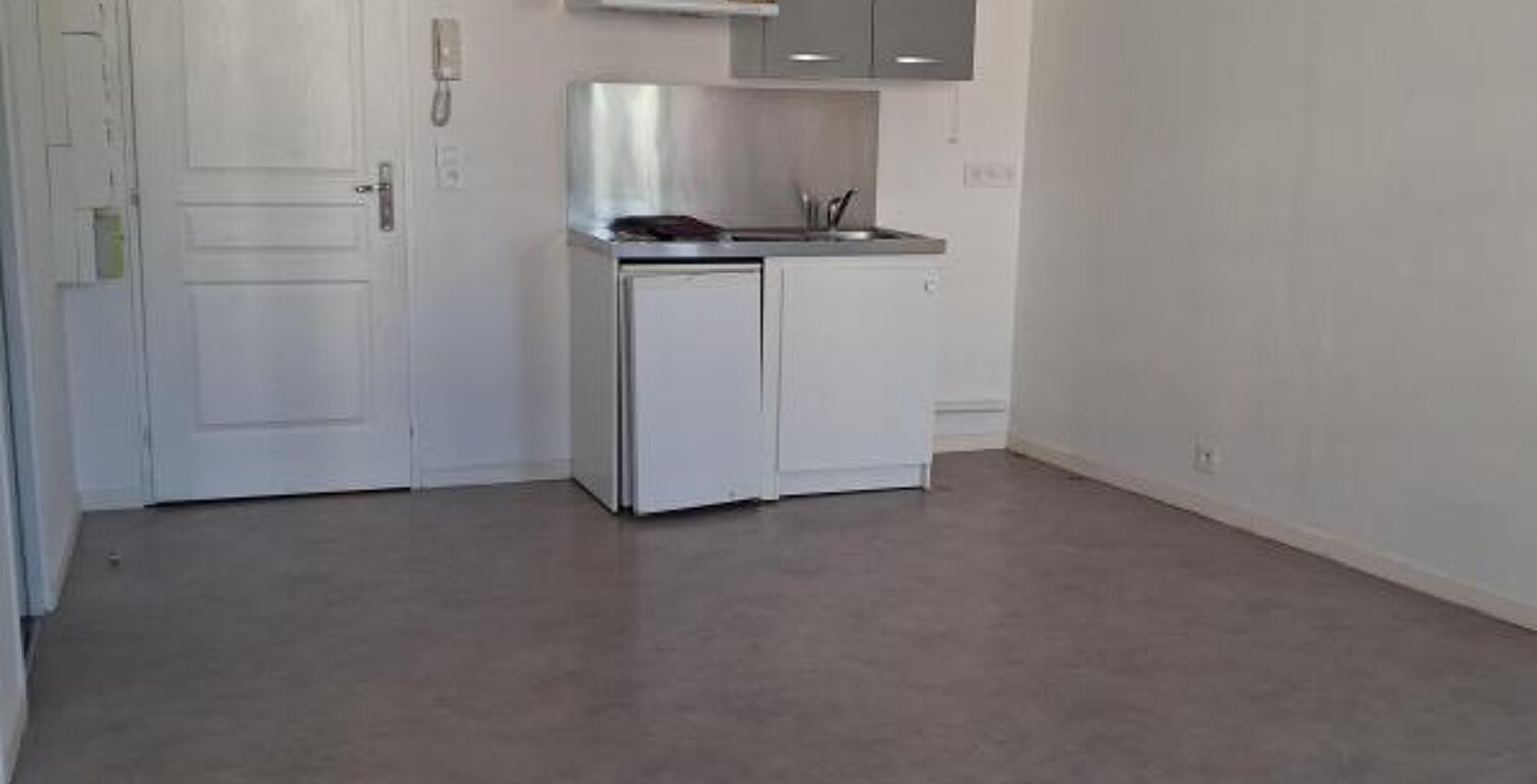 Appartement À Louer — photo 1