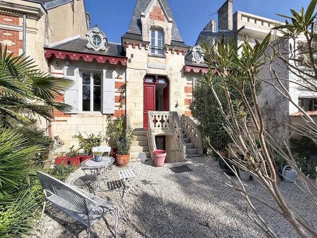Maison À Vendre — photo du bien