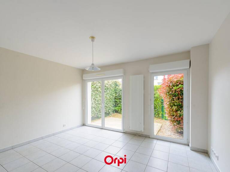 Appartement À Vendre type 2 pièces à LA ROCHELLE — photo 1