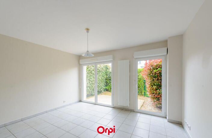 Appartement À Vendre type 2 pièces à LA ROCHELLE — photo 2