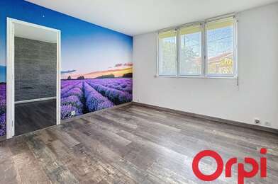 Appartement 3 pièces 130000 €