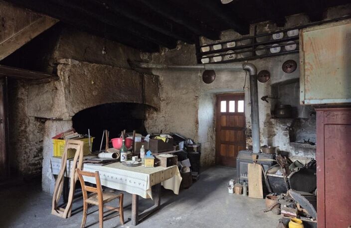 Ancienne propriété agricole avec dépendances – Proche Mende — photo 3