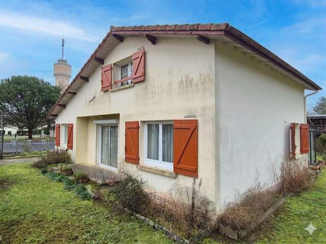 Maison traditionnelle aux beaux volumes – Une opportunité à ne pas manquer ! — photo du bien