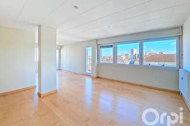 Appartement 4 pièces 204000 €