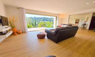Maison 5 Pièces 185 m² à vendre à Biot (06410)