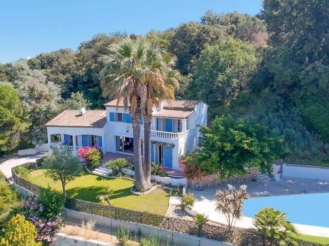 VILLA INDIVIDUELLE AVEC VUE PANORAMIQUE — photo du bien