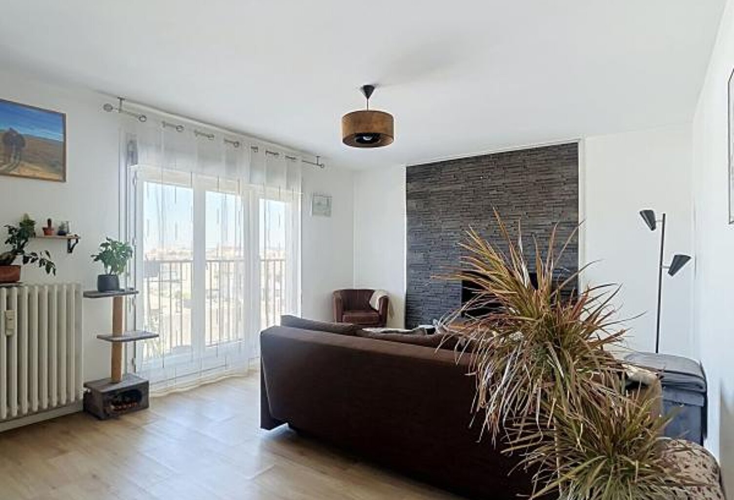 Appartement À Vendre — photo 1