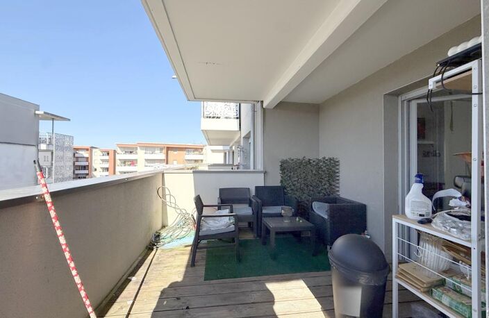 TOULOUSE BELLEFONTAINE – T3 AVEC DOUBLE TERRASSE ET PARKING SOUS-SOL — photo 2
