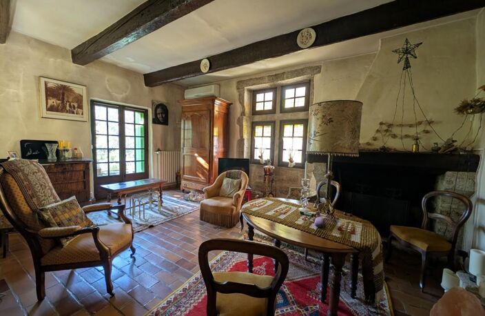 Maison de charme avec jardin en plein centre-ville de Pézenas — photo 5