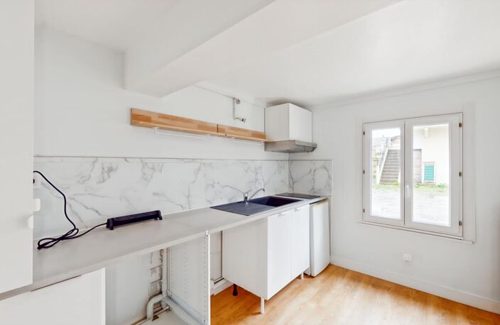 Appartement SAOUZELONG T2 avec parking CALME — photo 5
