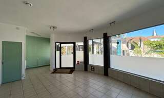 Commerce  45 m² à louer à Saujon (17600)