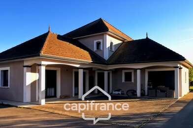 Maison 7 pièces 339500 €