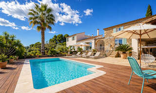 Maison 15 Pièces 380 m² à vendre à Aigues-Vives (30670)