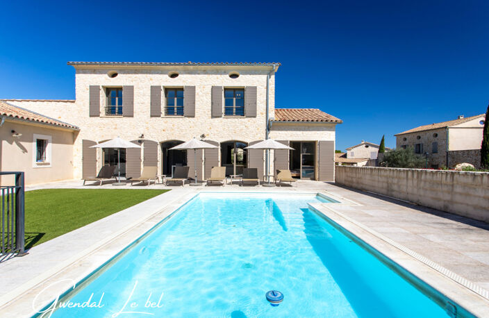 Villa de 5 pièces 160 m2, UZES (30) — photo 2