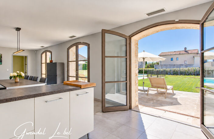 Villa de 5 pièces 160 m2, UZES (30) — photo 3
