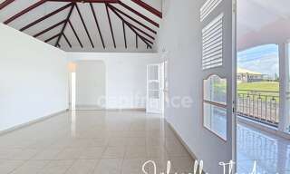 Maison 5 Pièces 120 m² à vendre à Sainte-Anne (97180)