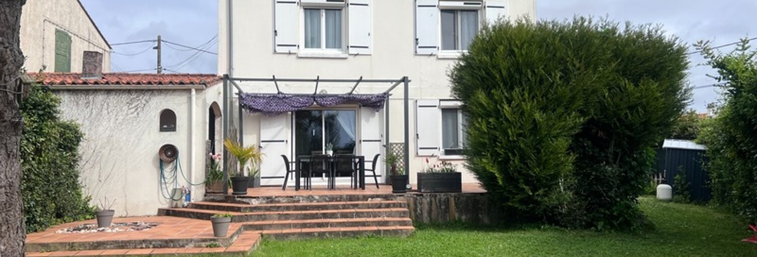 Maison 5 Pièces 120 m² à vendre à Saintes (17100)