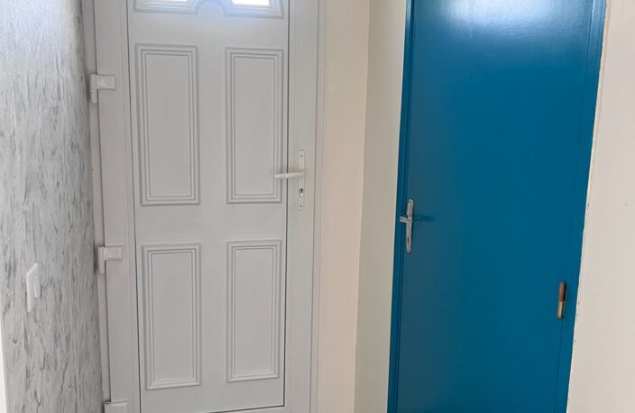 Maison à vendre 4 pièces PONS (17) — photo 5